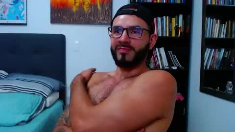 akiles online show from February 21, 2:06 am