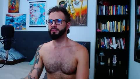 akiles online show from November 25, 12:53 am