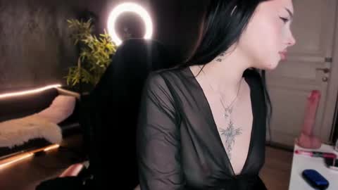  Akira please help me get my first 50 thumps up online show from September 23, 9:10 pm