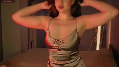 Alice online show from March 21, 8:02 pm