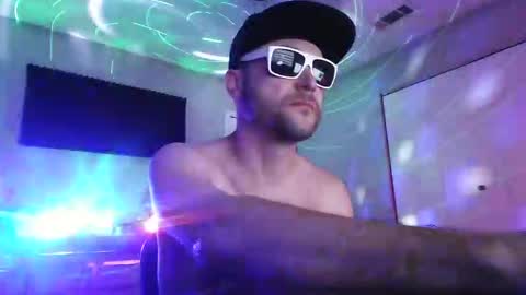 alabamacrazy85 online show from January 10, 9:48 am