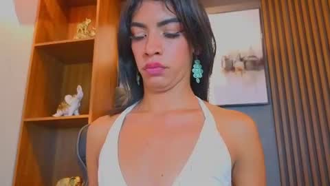 Alahia Rodriguez online show from July 16, 8:34 pm