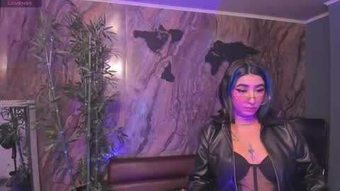 ALAHIA online show from March 3, 5:20 pm