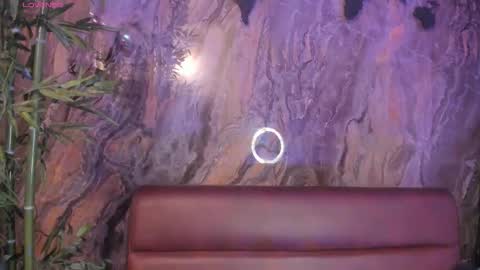 ALAHIA online show from November 25, 5:23 pm