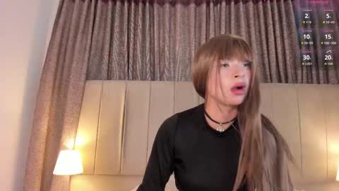 alahia_hank online show from December 1, 6:06 pm