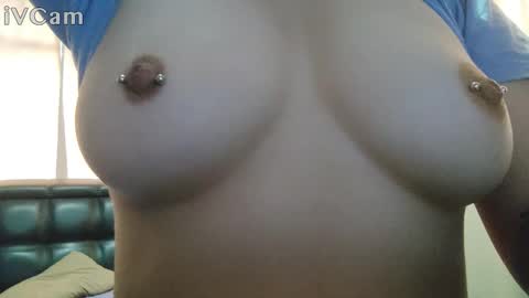 AlaiaSam online show from December 5, 8:39 pm