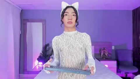 alaiaguerra online show from November 10, 9:06 pm