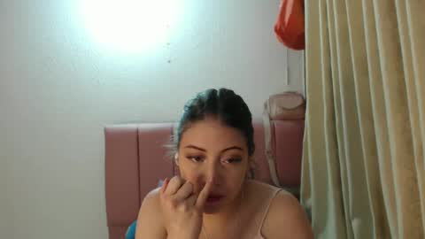 Snapshot of alaina_blessed chatting on September 29, 11:15 pm alaina_blessed online show from September 29, 11:15 pm