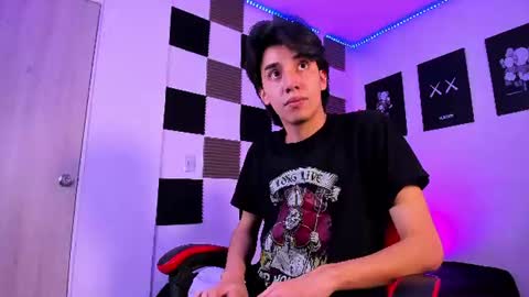 Alan Boy online show from June 11, 2:53 am