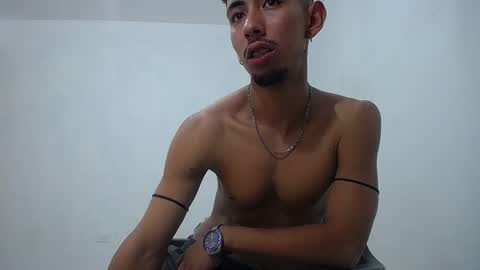 Snapshot of alan_gay chatting on September 22, 11:31 pm Alan online show from September 22, 11:31 pm