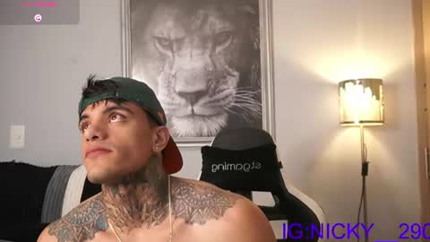 alan_morrys online show from July 25, 2:42 am