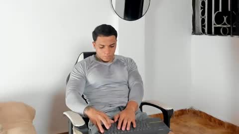 alan_vitori online show from June 30, 1:16 am