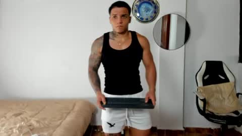 alan_vitori online show from July 3, 3:33 am