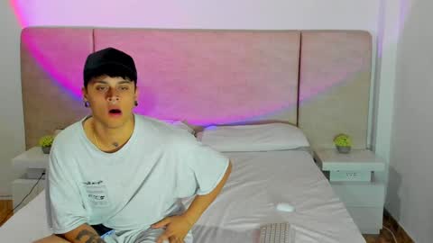             online show from December 21, 6:30 am