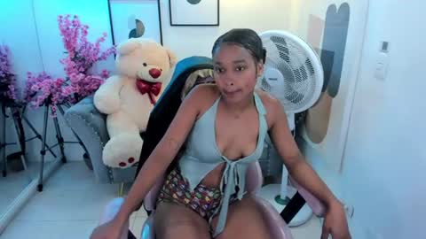 Alana  online show from July 11, 4:06 am