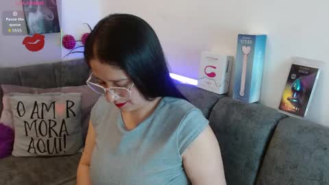 Alana  online show from April 23, 7:48 pm