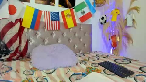 alana_vega69 online show from July 6, 1:52 pm