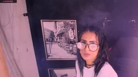 alanadelray online show from November 1, 8:24 am