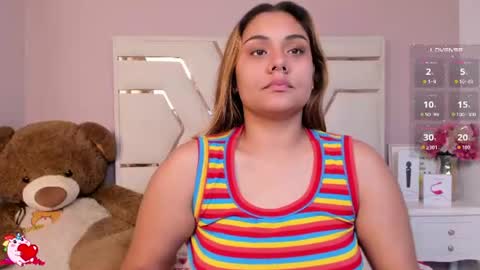 alanarousse_ online show from June 22, 12:12 pm