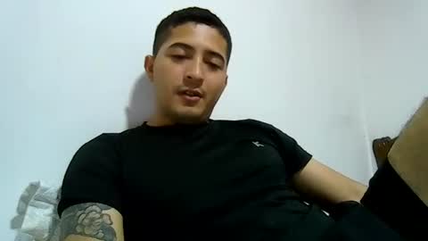 alanj998 online show from July 18, 5:20 am