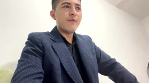 alanj998 online show from November 7, 2:58 am