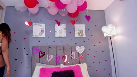 Alanna  online show from February 22, 12:30 pm