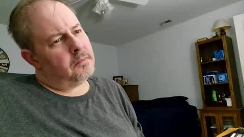 Alaric Draken online show from March 13, 3:21 am