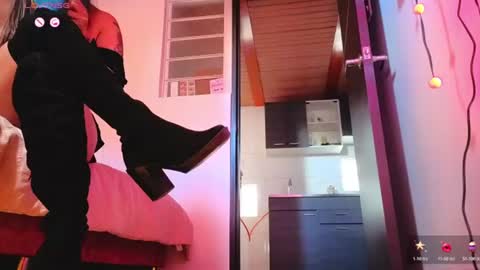 alba_toro535670 online show from July 15, 1:05 pm