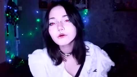 Snapshot of alberthamazierski chatting on October 19, 6:01 pm alberthamazierski online show from October 19, 6:01 pm