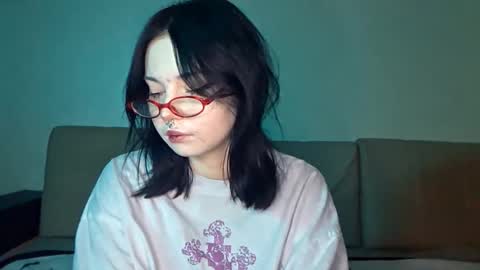 alberthamazierski online show from March 8, 3:27 pm