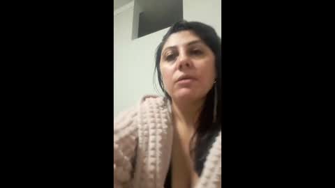 albina online show from March 9, 5:28 pm