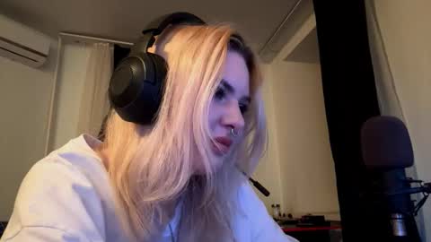 Sofia online show from November 23, 5:00 pm