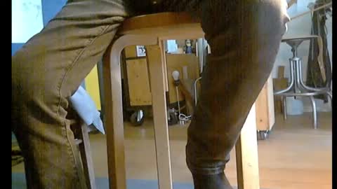 aldolechat online show from October 19, 8:30 am