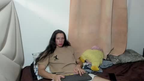 ale_noah_xxx online show from June 26, 6:52 am