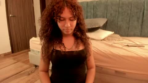 Aleera online show from April 28, 12:30 am