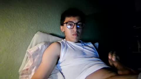 aleexrune online show from October 22, 4:04 am