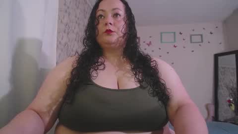 Snapshot of aleia_taylor chatting on February 2, 5:37 pm aleia taylor online show from February 2, 5:37 pm