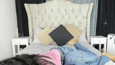 Alejandra online show from April 28, 11:58 am