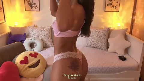 Alejandhra online show from March 13, 12:52 pm