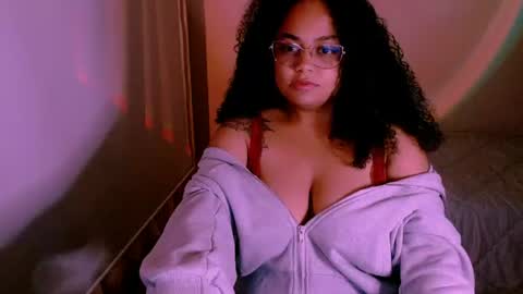 Alejandra  online show from July 9, 12:25 am