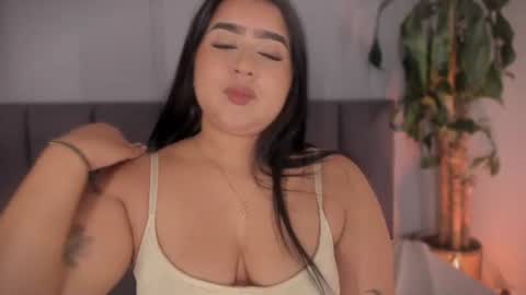 Alejandra online show from July 3, 8:02 pm