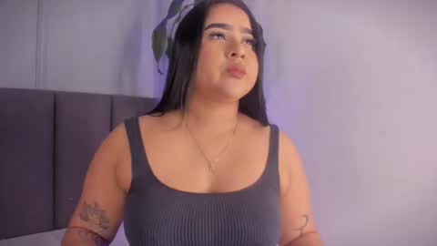 Alejandra online show from July 7, 7:40 pm