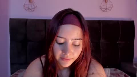 Alejita699 online show from August 3, 10:49 pm