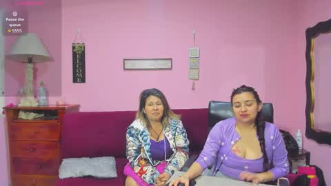 zoe and Kataleya online show from November 18, 12:24 am