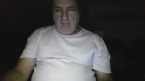 alejito16 online show from May 1, 3:00 am