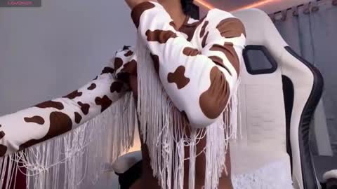 Snapshot of alejo_cute chatting on October 13, 6:21 pm alejo_cute online show from October 13, 6:21 pm