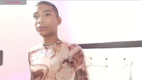 Snapshot of alejo_cute chatting on February 1, 2:13 pm alejo_cute online show from February 1, 2:13 pm
