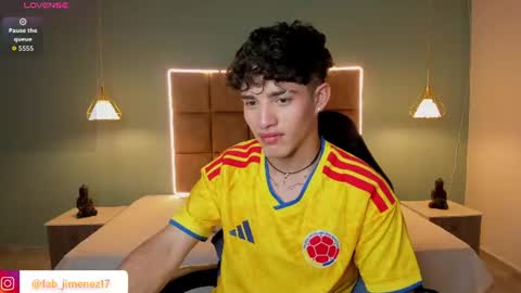 ALejoo Saenz online show from June 24, 4:19 am