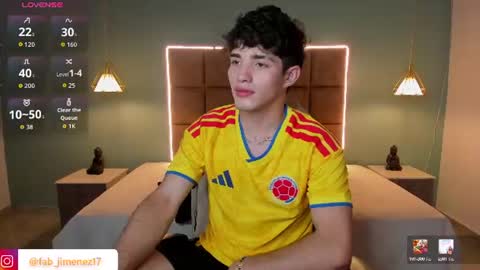 ALejoo Saenz online show from June 18, 4:40 am