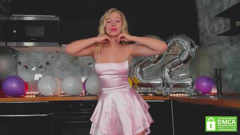 Next stream - 2 dec -  online show from March 8, 10:41 am